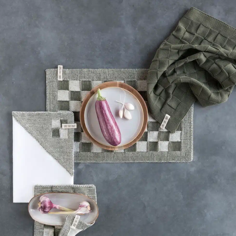 Knit Factory Theedoek Block Ecru / Khaki